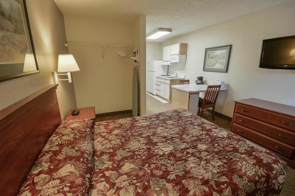 Intown Suites Extended Stay Select Houston Tx - Brookhollow Екстер'єр фото