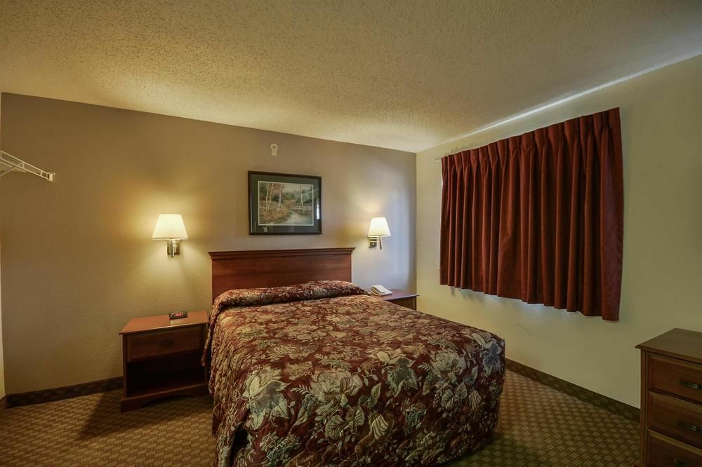 Intown Suites Extended Stay Select Houston Tx - Brookhollow Екстер'єр фото